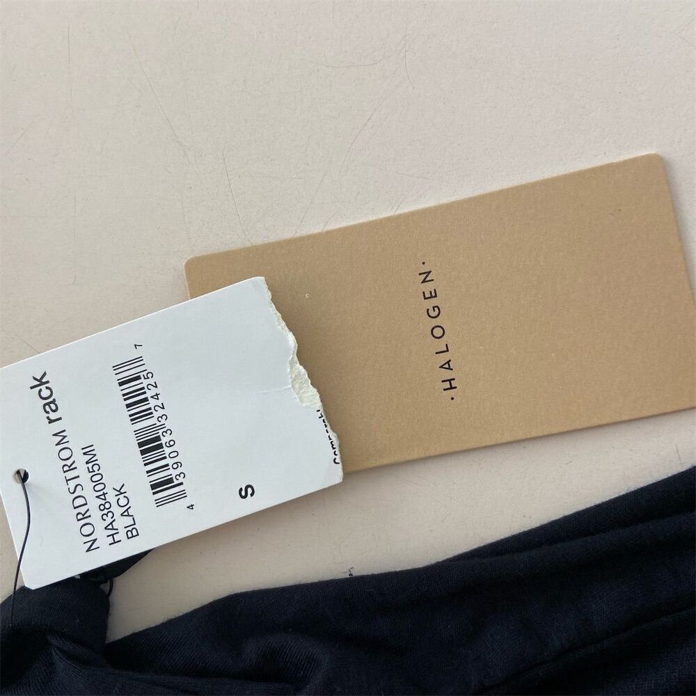 Halogen Women's Sleeveless Black Tank Top Size S Round Neck - Picture 2 of 4